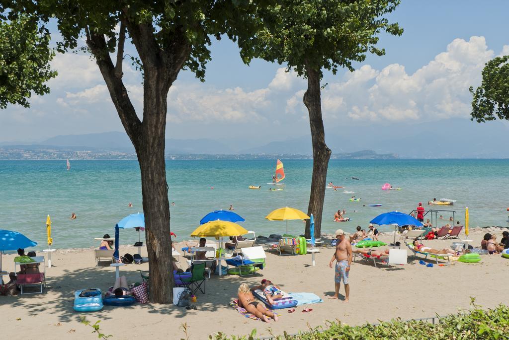 The Garda Village Sirmione Exterior photo