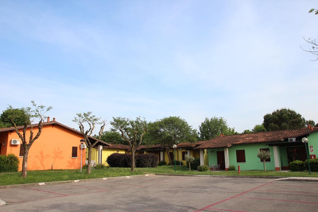 The Garda Village Sirmione Exterior photo