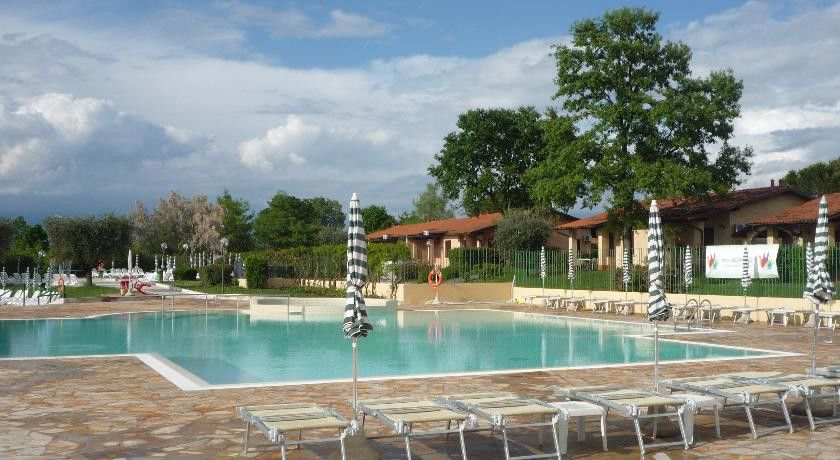 The Garda Village Sirmione Exterior photo