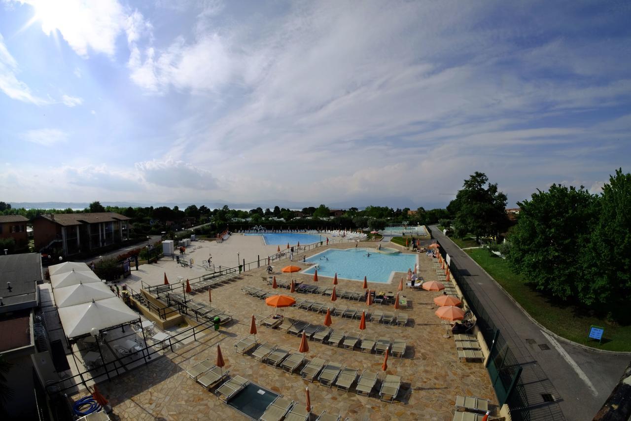 The Garda Village Sirmione Exterior photo